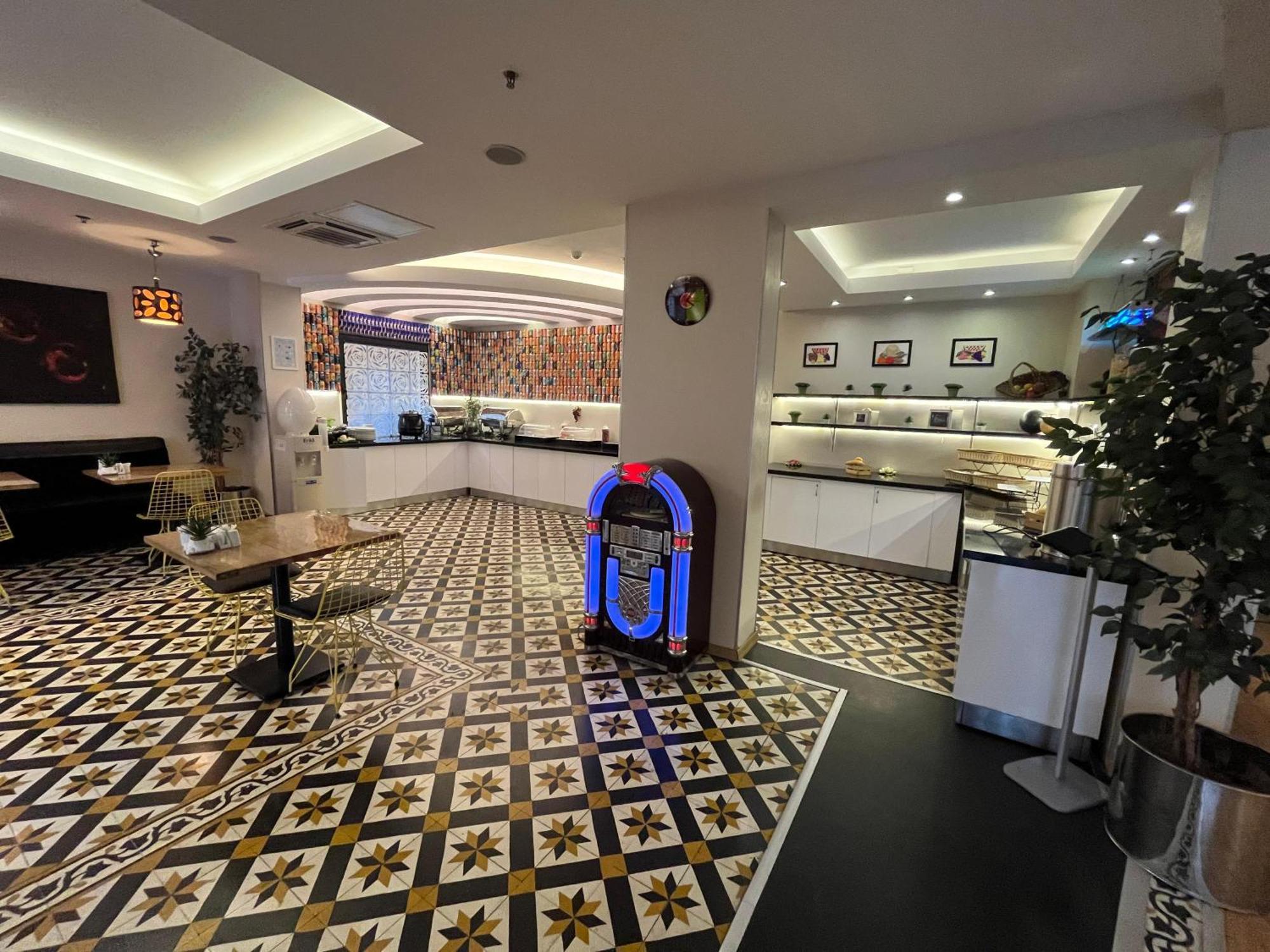 Tempo Hotel Caglayan イスタンブール エクステリア 写真